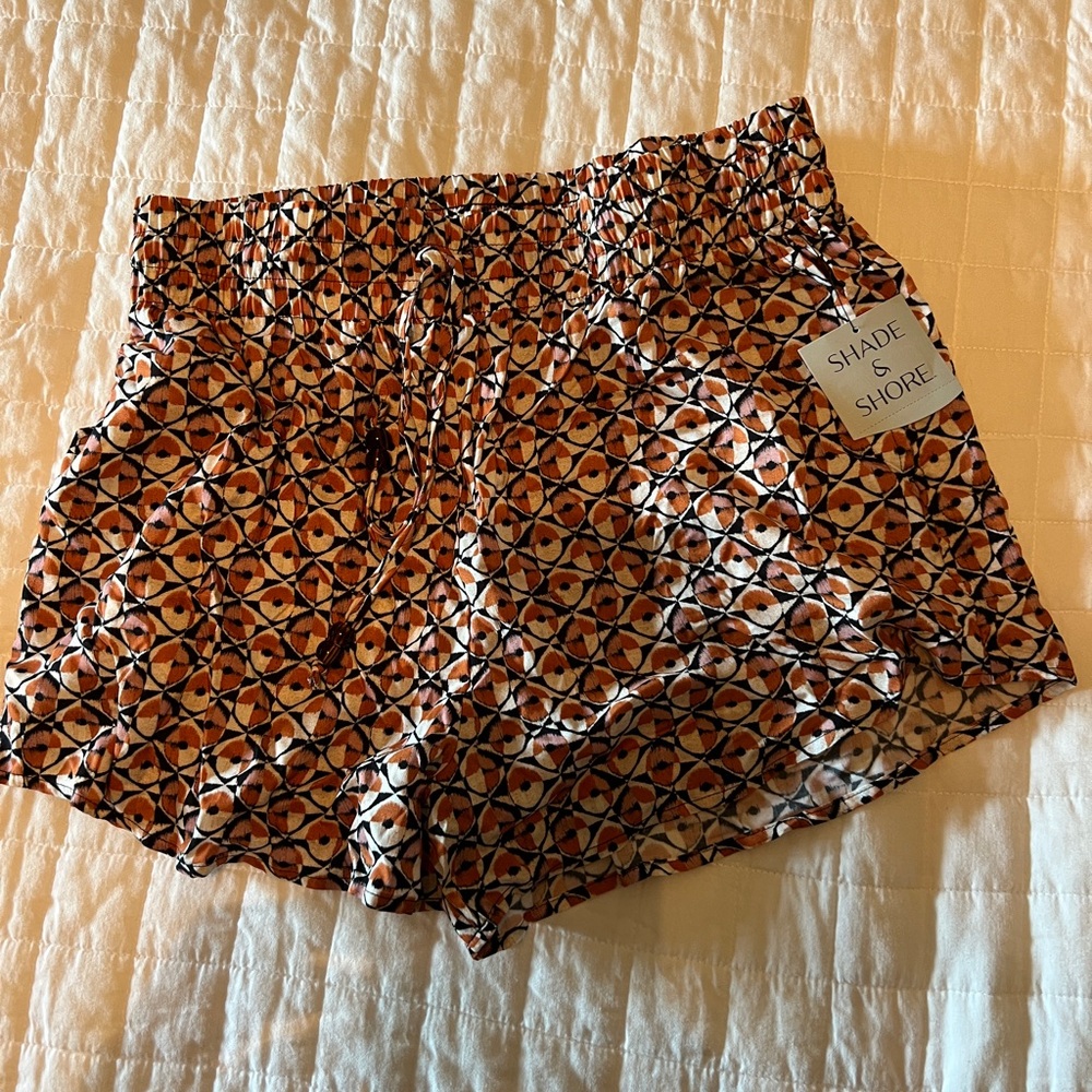 Shade & Shore High Waist Geometric Shorts - Orange and Black